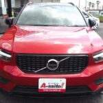 R4 ボルボXC40 B4 AWD Rデザイン レッドⅡ